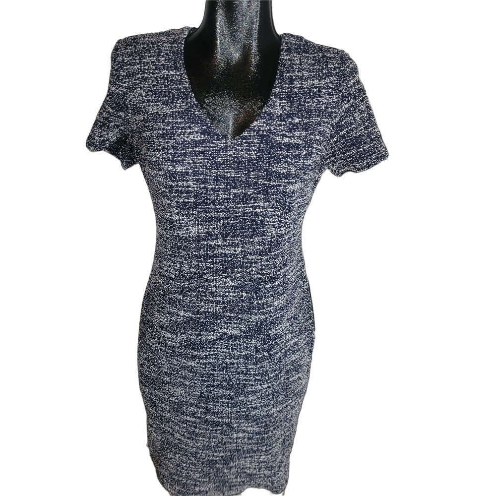 Banana Republuc Black and White Woven Short Sleeve Sheath Dress 6